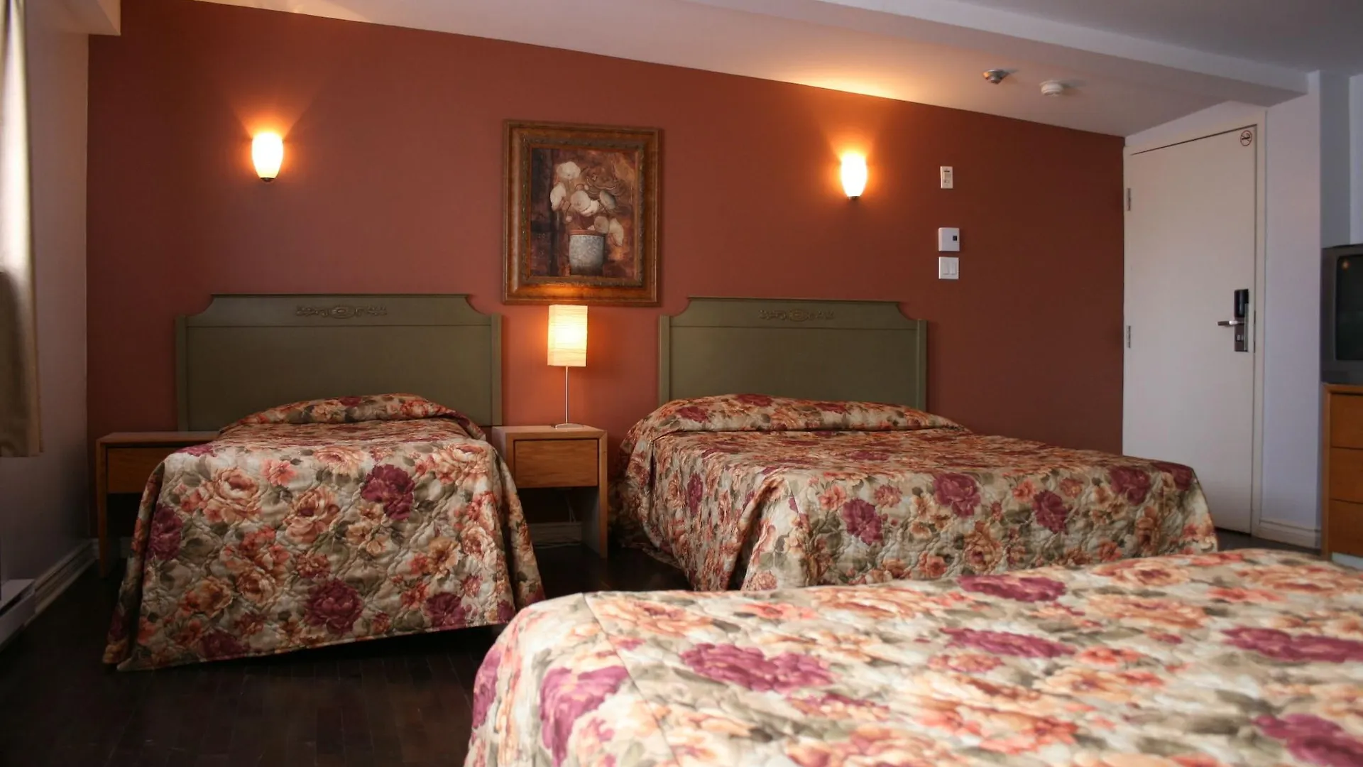 Hotel Saint-Andre Montreal