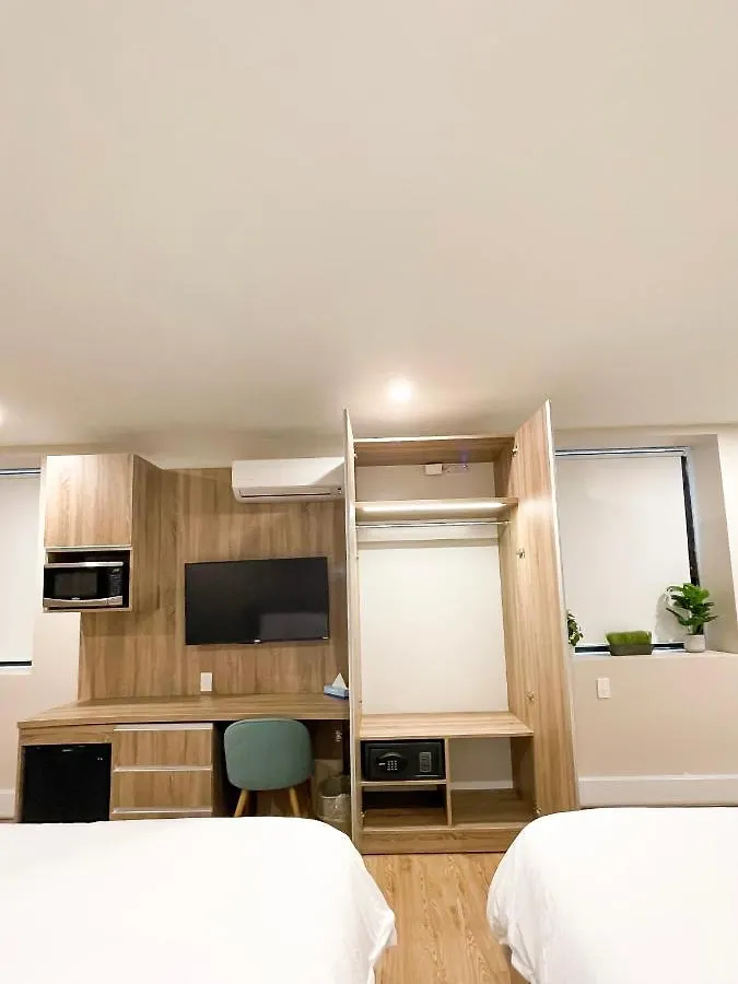 Hotel Saint-Andre Montreal