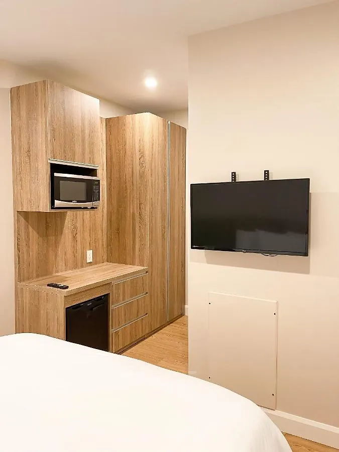 Hotel Saint-Andre Montreal