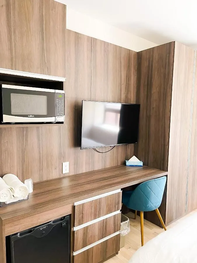 Hotel Saint-Andre Montreal