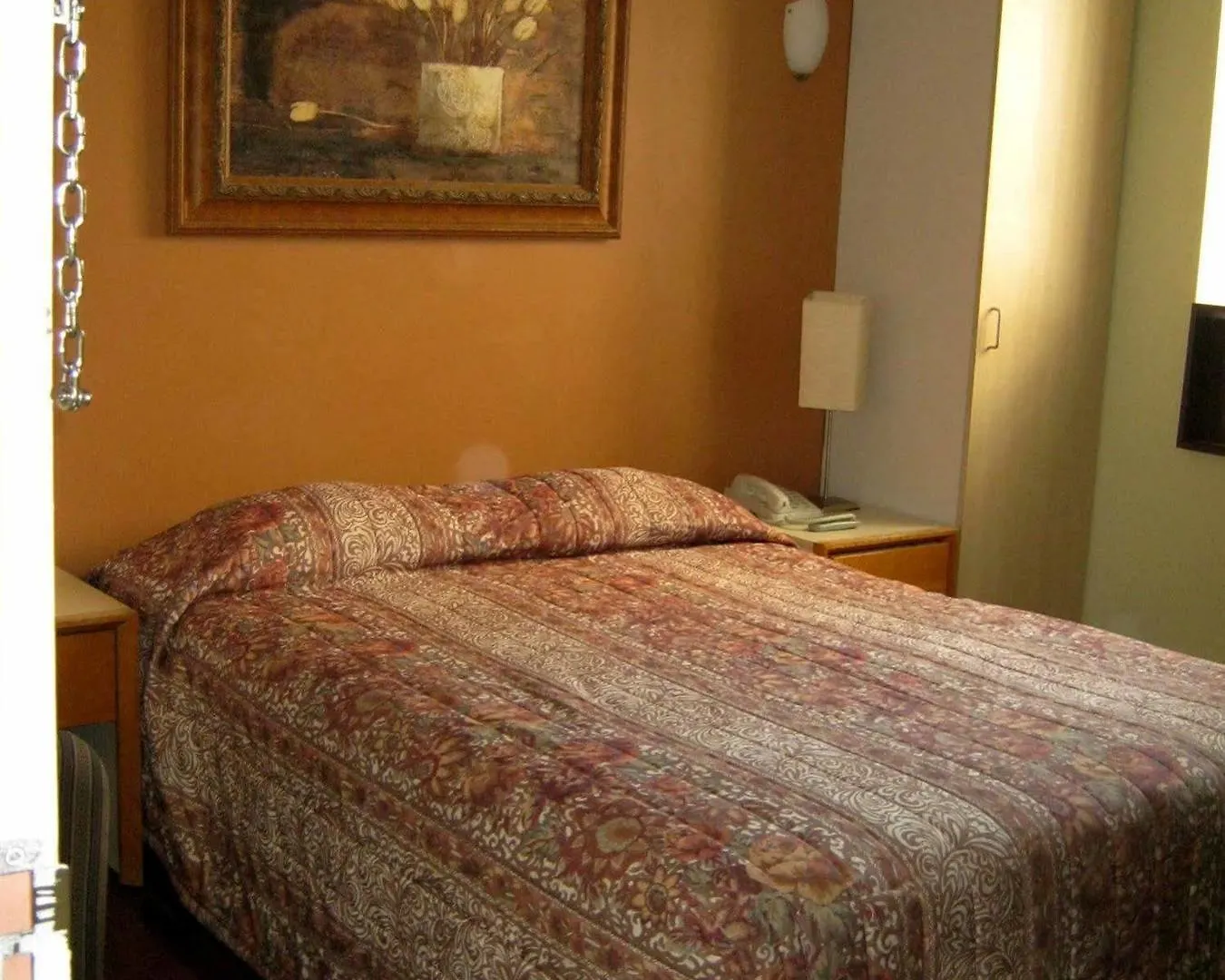 Hotel Saint-Andre Montreal 2*,